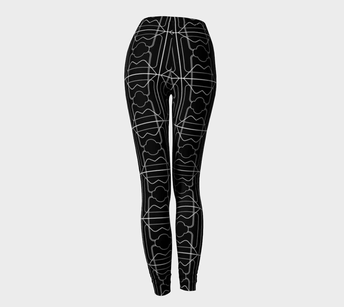 Muse Eco Leggings - Black/White - Far From Timid comfy and with a graphic pattern